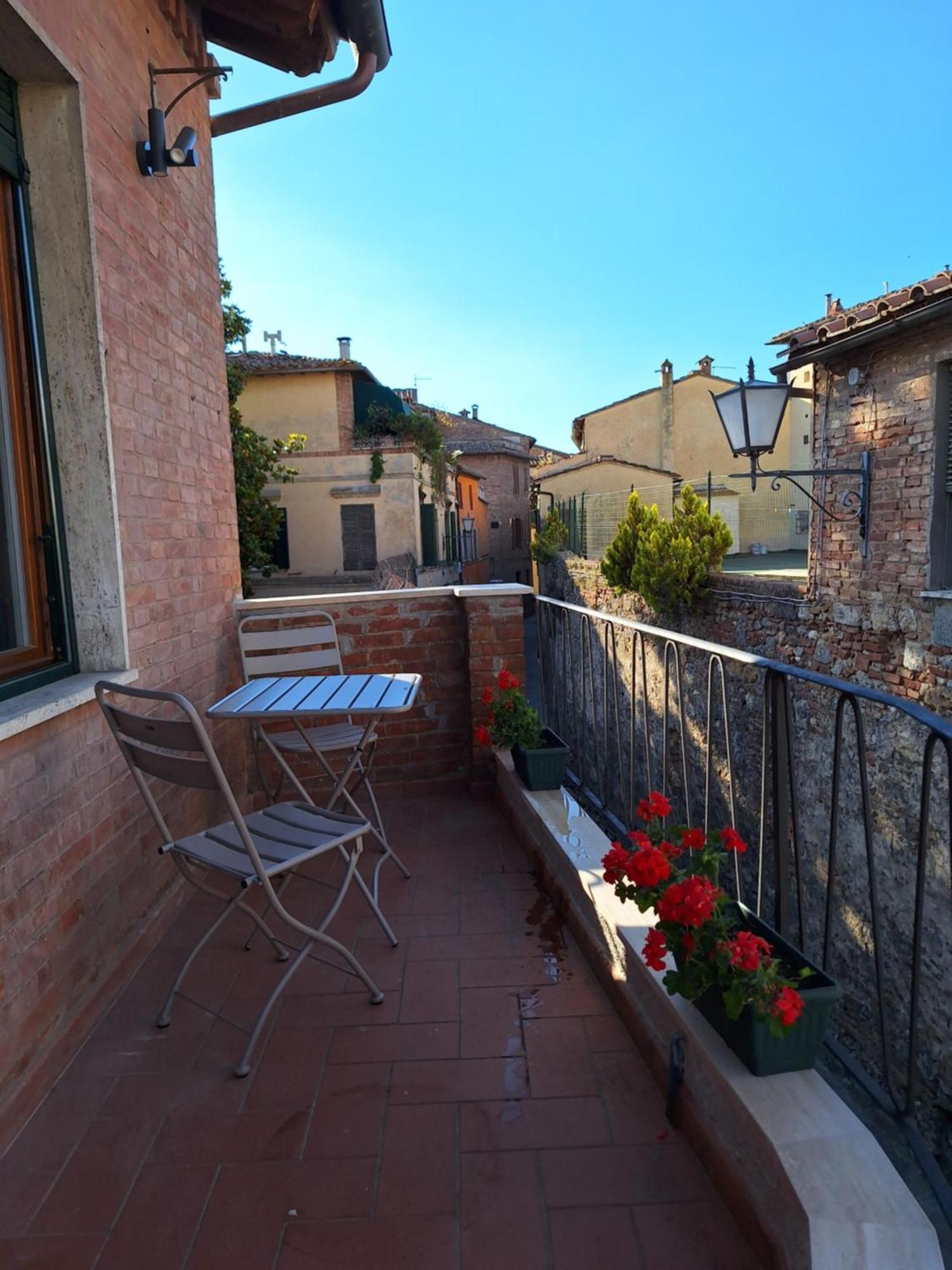 Il "Terrazzino" Nel Cuore Di סיינה מראה חיצוני תמונה